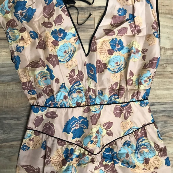 Designer silk dress - Picture 5 of 8